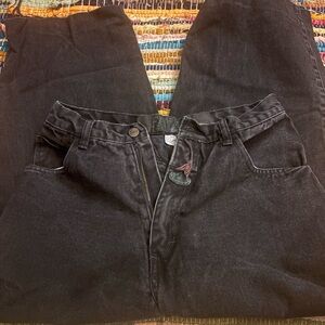 Black High-Waist Jeans